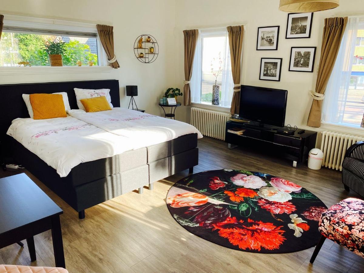 Guesthouse Villa De Eikhof Хенгело Экстерьер фото