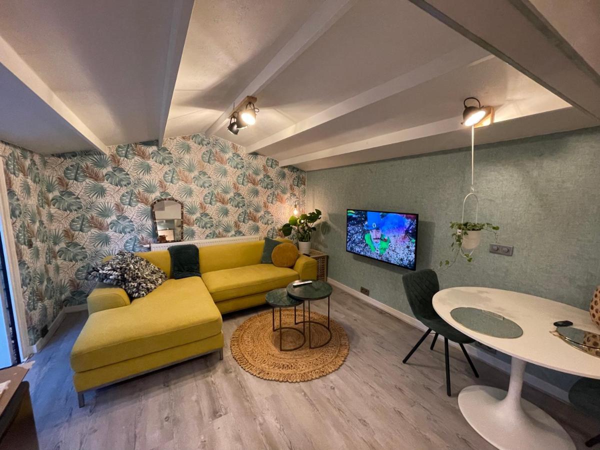 Guesthouse Villa De Eikhof Хенгело Экстерьер фото