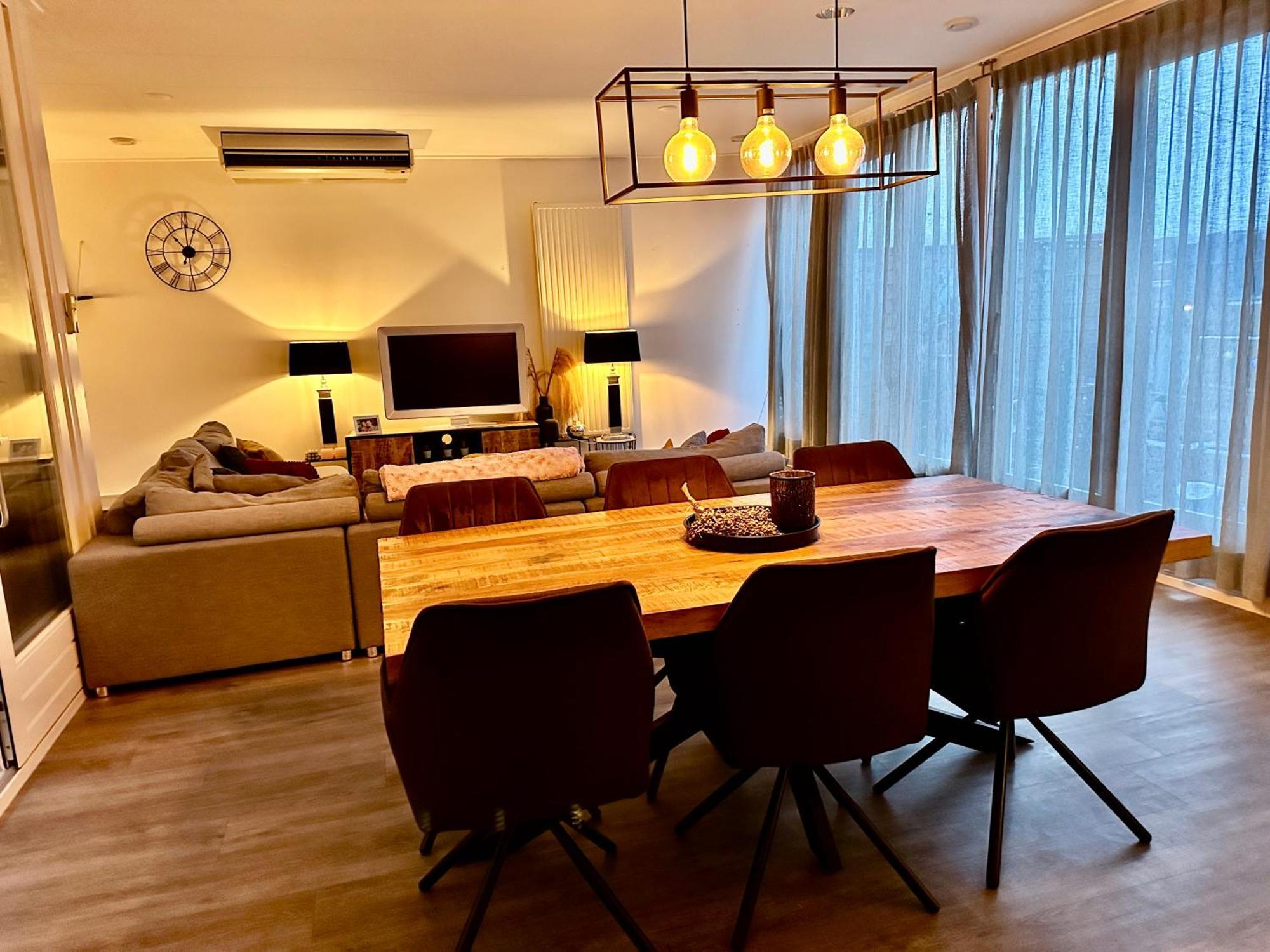 Guesthouse Villa De Eikhof Хенгело Экстерьер фото