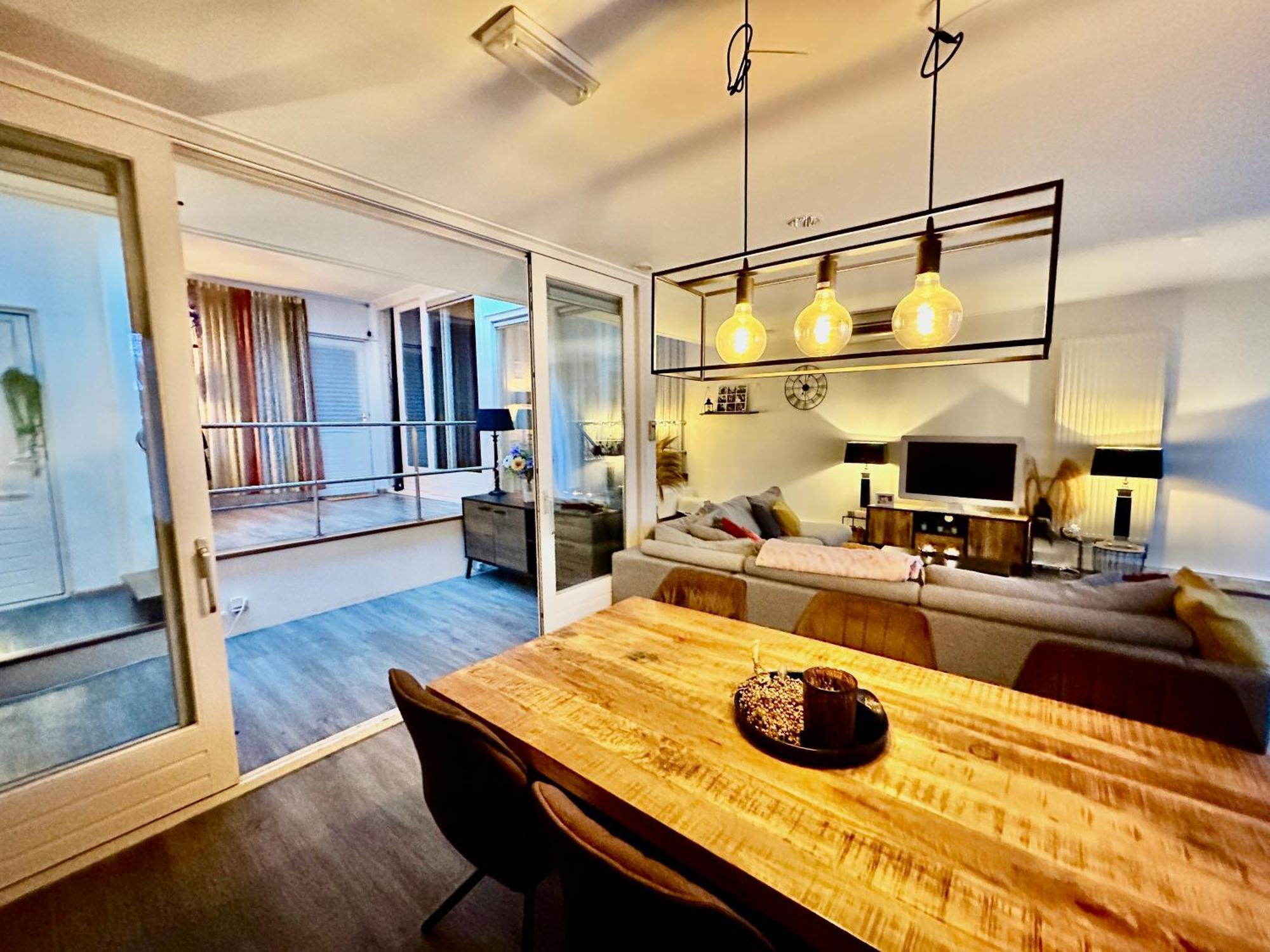 Guesthouse Villa De Eikhof Хенгело Экстерьер фото