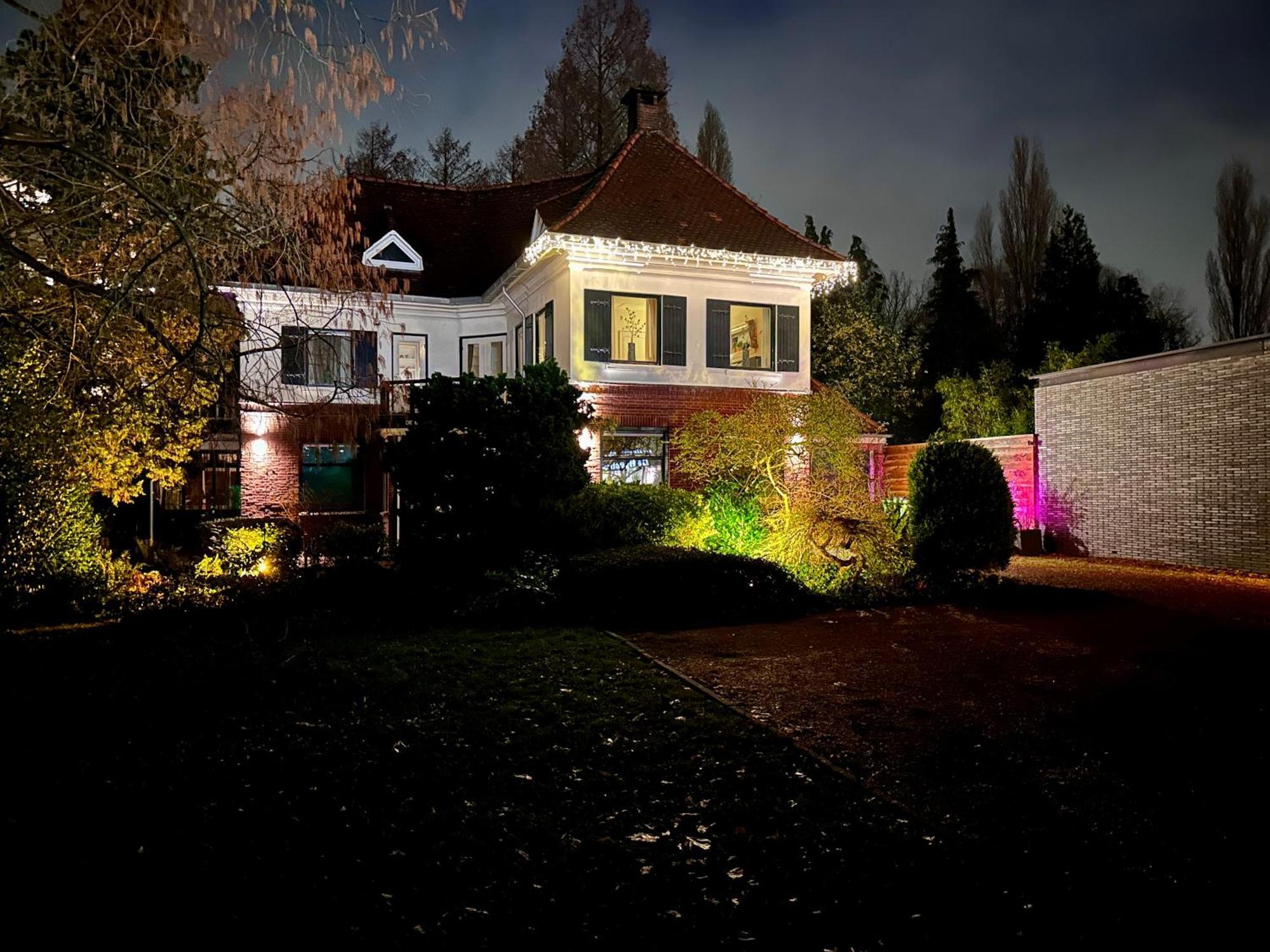 Guesthouse Villa De Eikhof Хенгело Экстерьер фото